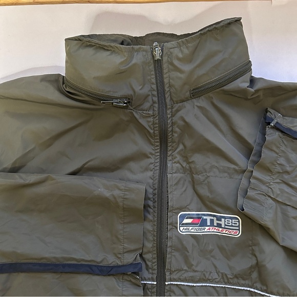 Tommy Hilfiger Men's XL Olive Green Windbreaker Jacket Retro Preppy - Picture 8 of 16